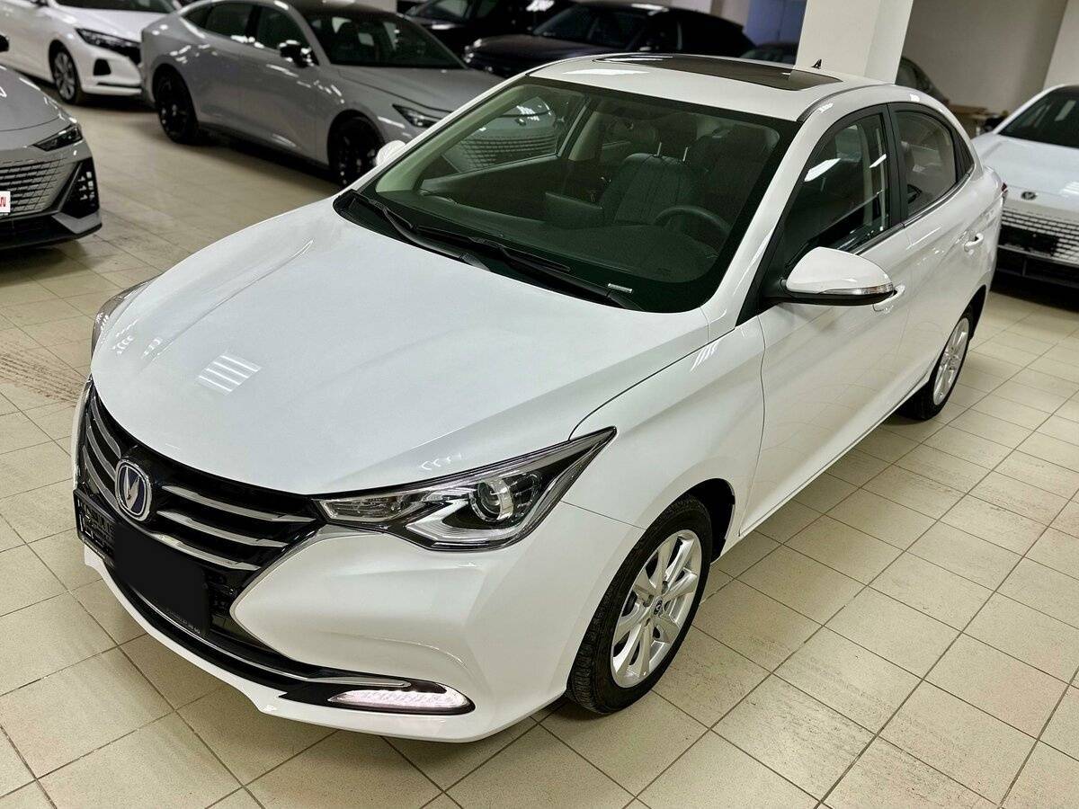 Changan Alsvin б/у, 2023, Роботизированная. Фото: #1