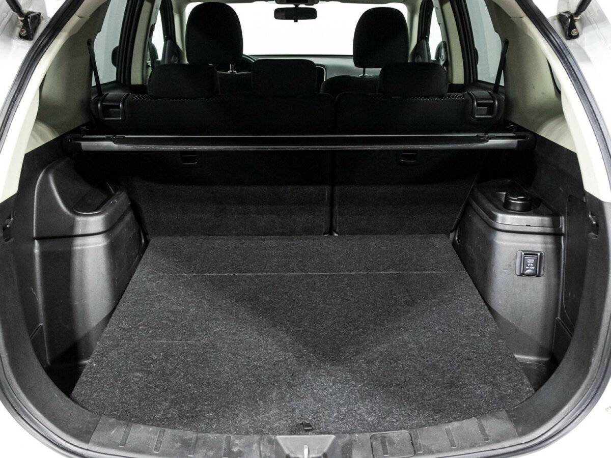 Mitsubishi Outlander б/у, 2021, Вариатор. Фото: #14