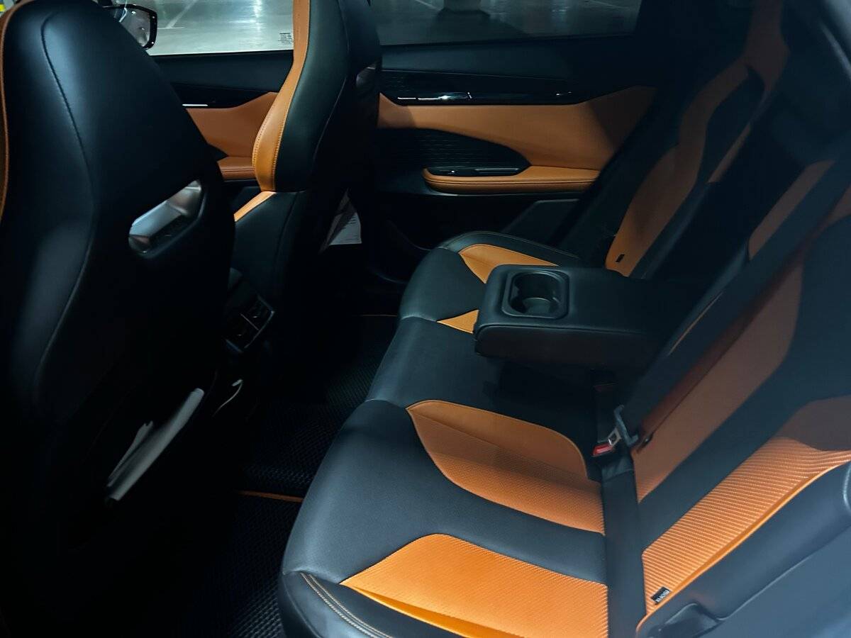 Changan UNI-V б/у, 2023, Роботизированная. Фото: #9