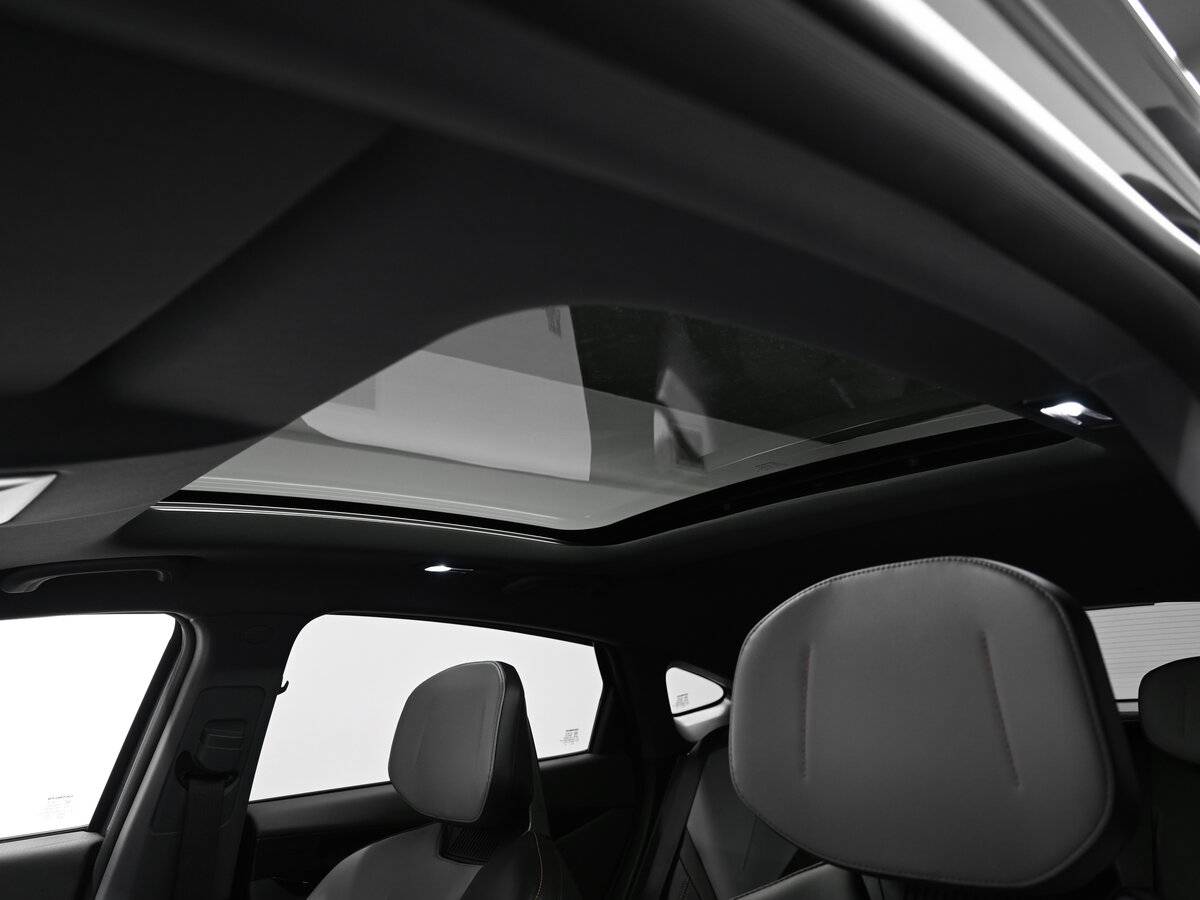 Changan UNI-V б/у, 2023, Роботизированная. Фото: #13