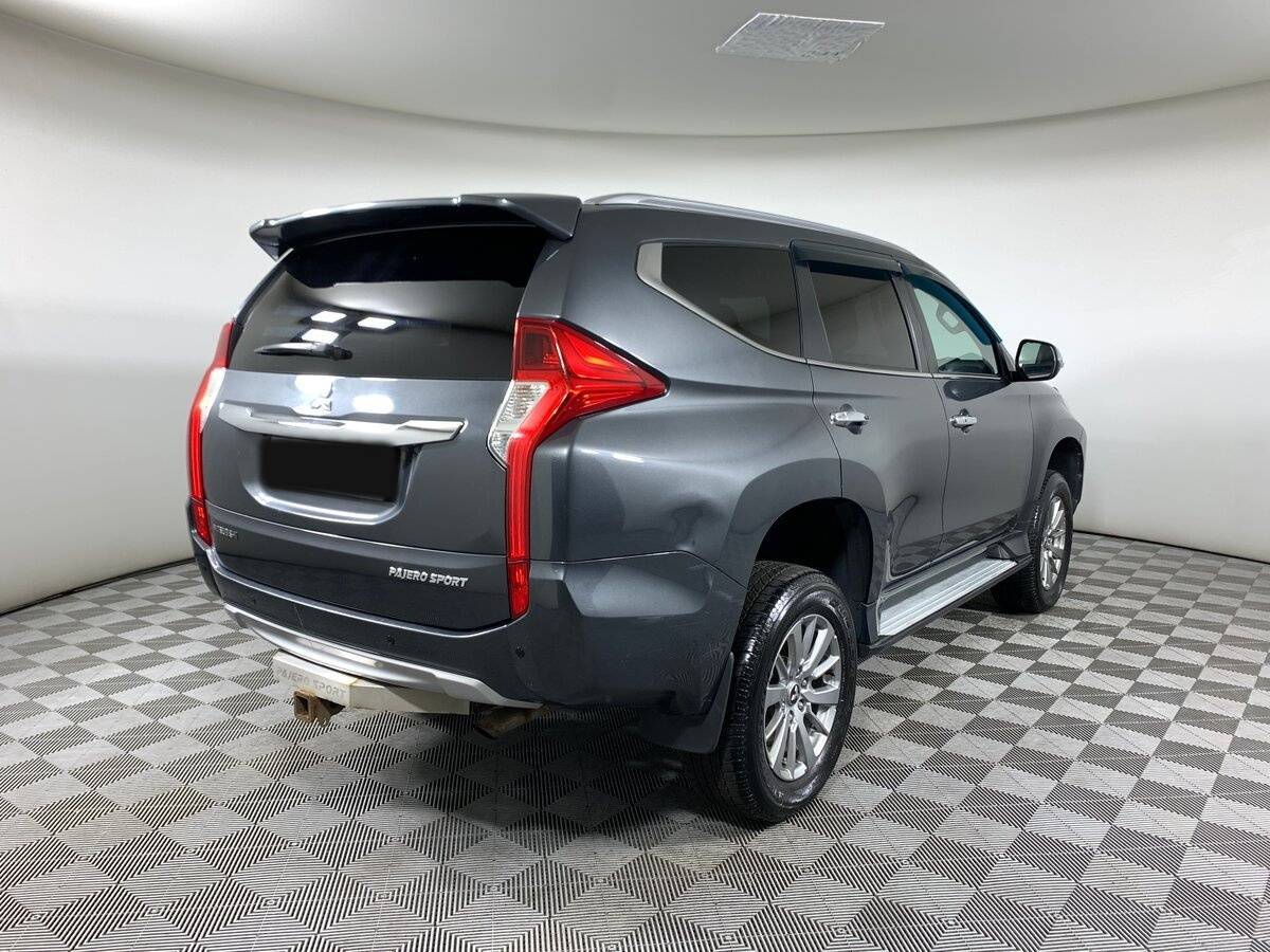 Mitsubishi Pajero Sport б/у, 2018, Автоматическая. Фото: #4