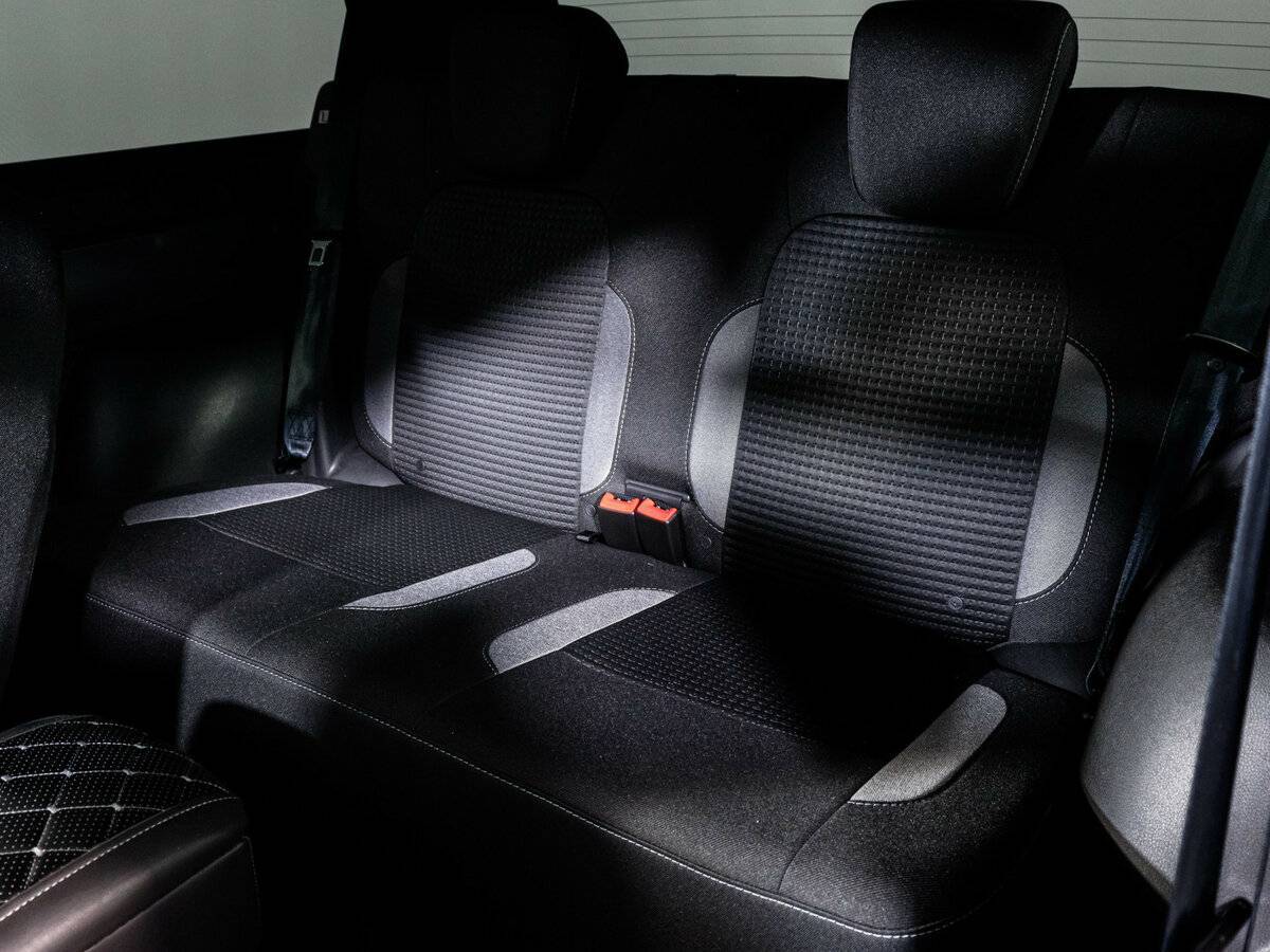 Лада (ВАЗ) Нива Лэдженд б/у, 2024, Механическая. Фото: #9