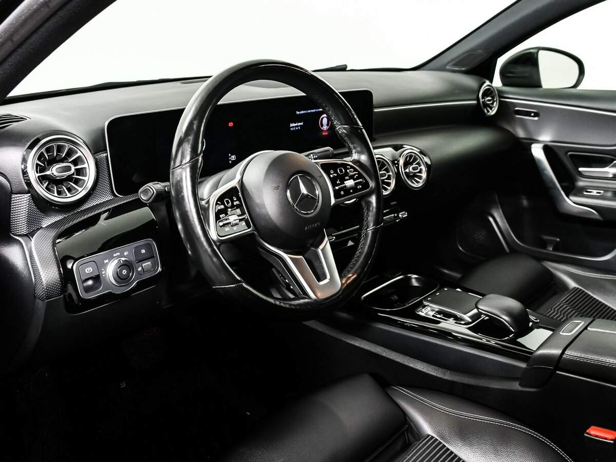 Mercedes-Benz A-Класс б/у, 2018, Роботизированная. Фото: #11