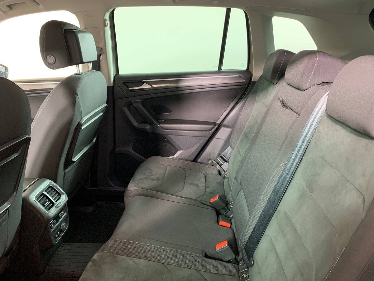 Volkswagen Tiguan б/у, 2018, Роботизированная. Фото: #17