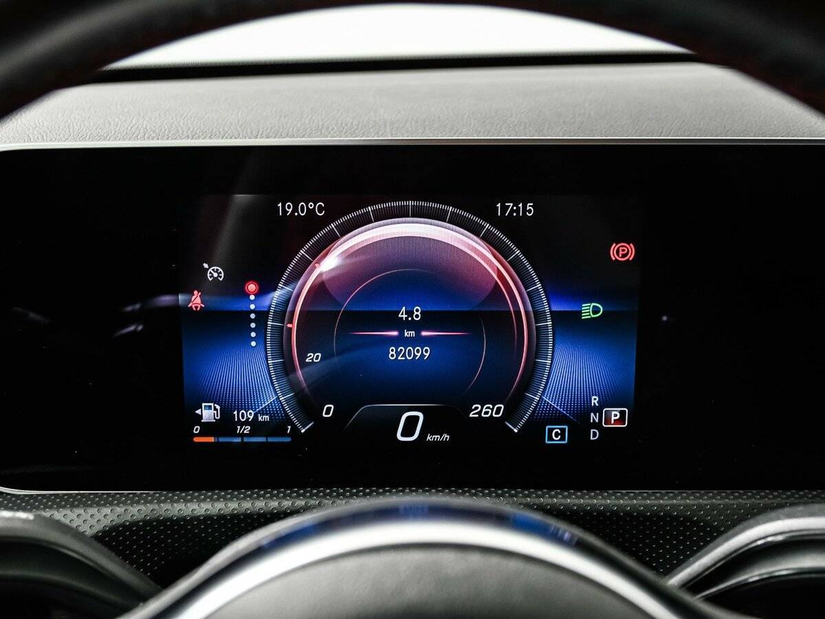 Mercedes-Benz A-Класс б/у, 2020, Роботизированная. Фото: #9