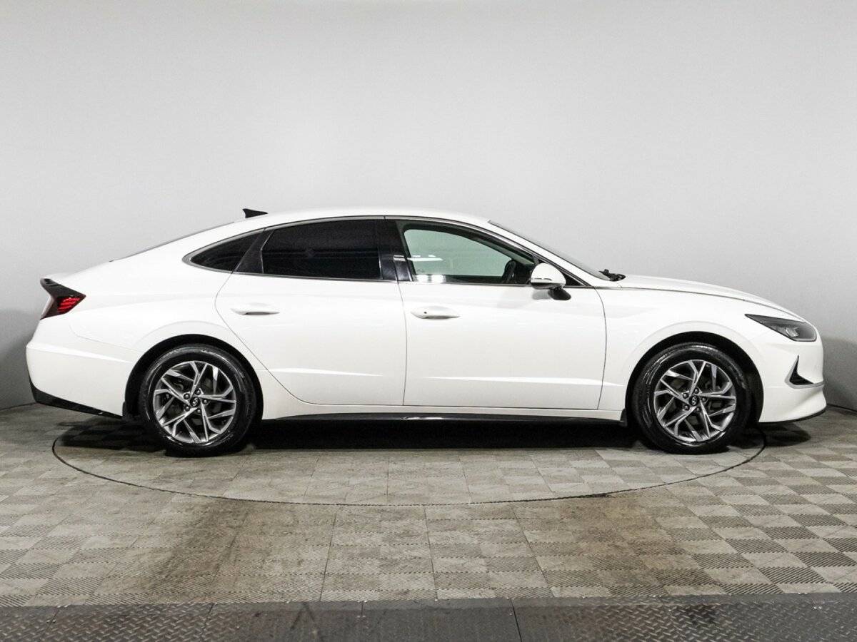 Hyundai Sonata б/у, 2021, Автоматическая. Фото: #3