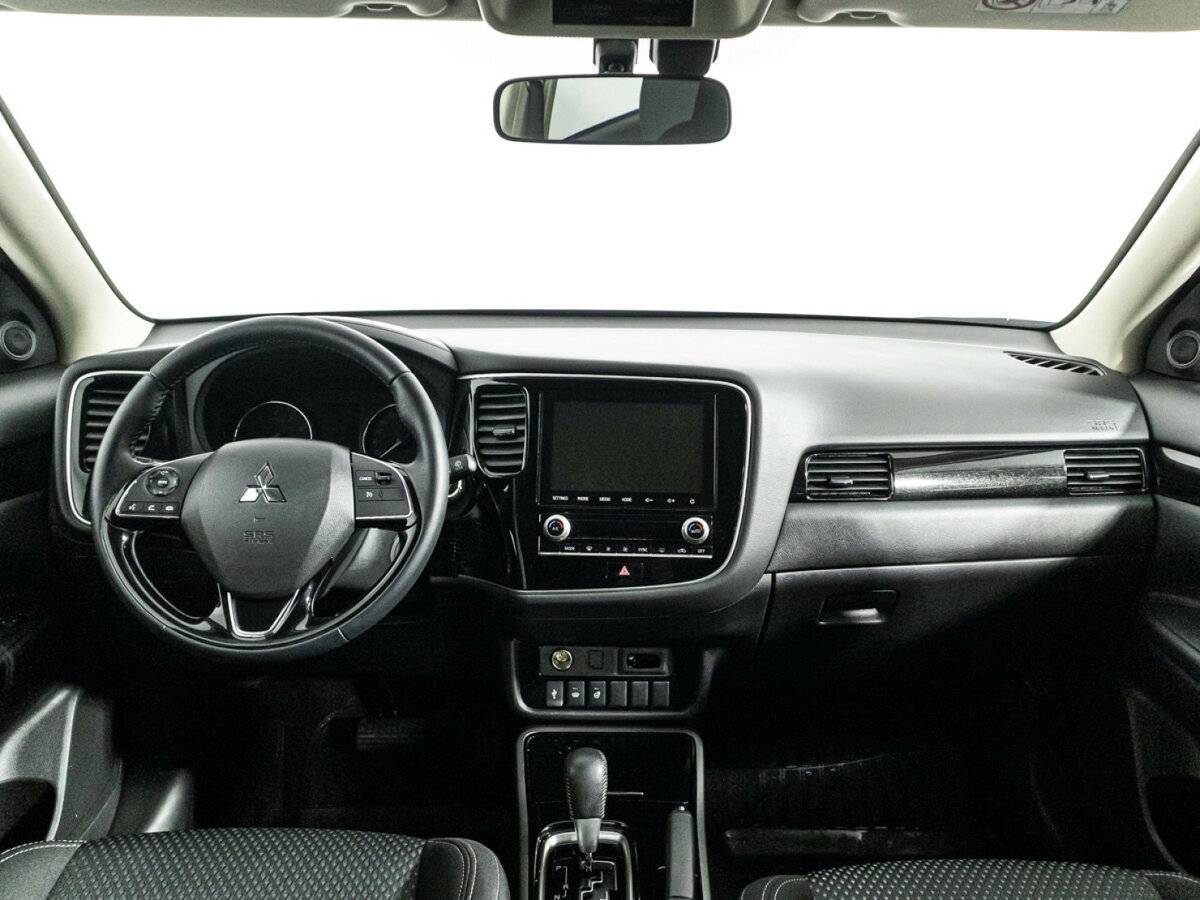 Mitsubishi Outlander б/у, 2022, Вариатор. Фото: #12