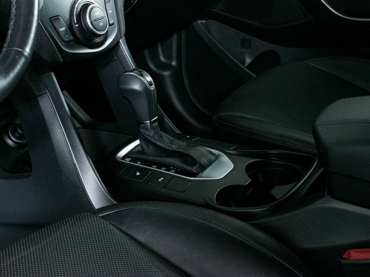 Hyundai Santa Fe б/у, 2016, Автоматическая. Фото: #15