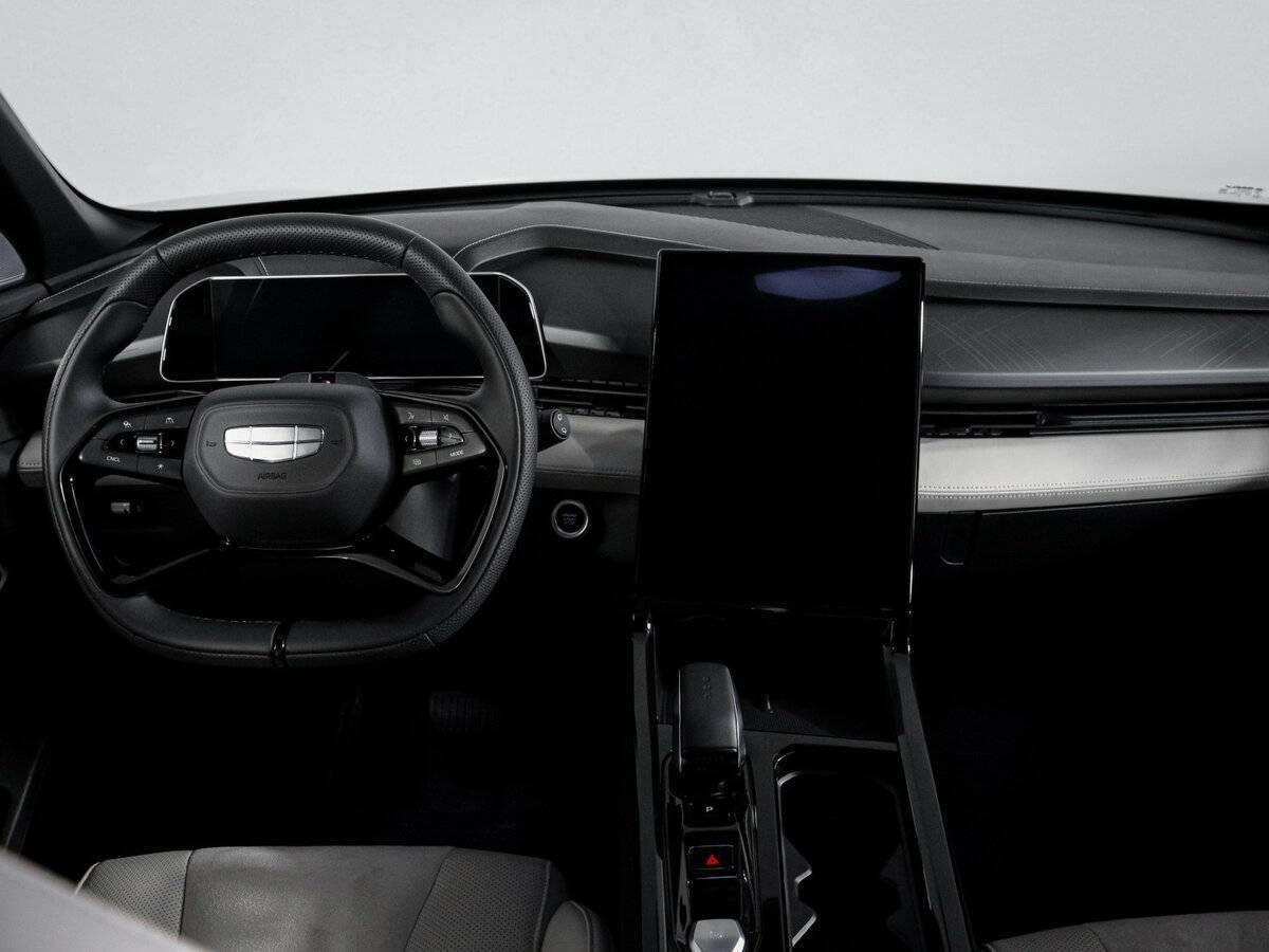 Geely Atlas б/у, 2023, Роботизированная. Фото: #11