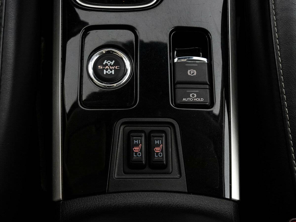 Mitsubishi Outlander б/у, 2020, Автоматическая. Фото: #17