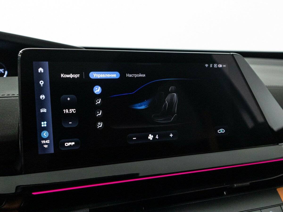 Changan UNI-V б/у, 2023, Роботизированная. Фото: #20