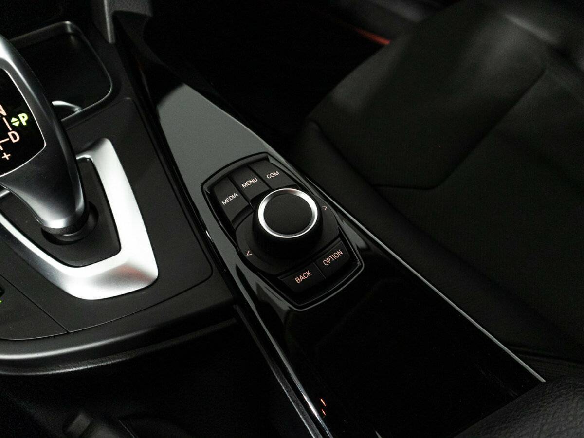BMW 3 серии б/у, 2018, Автоматическая. Фото: #17