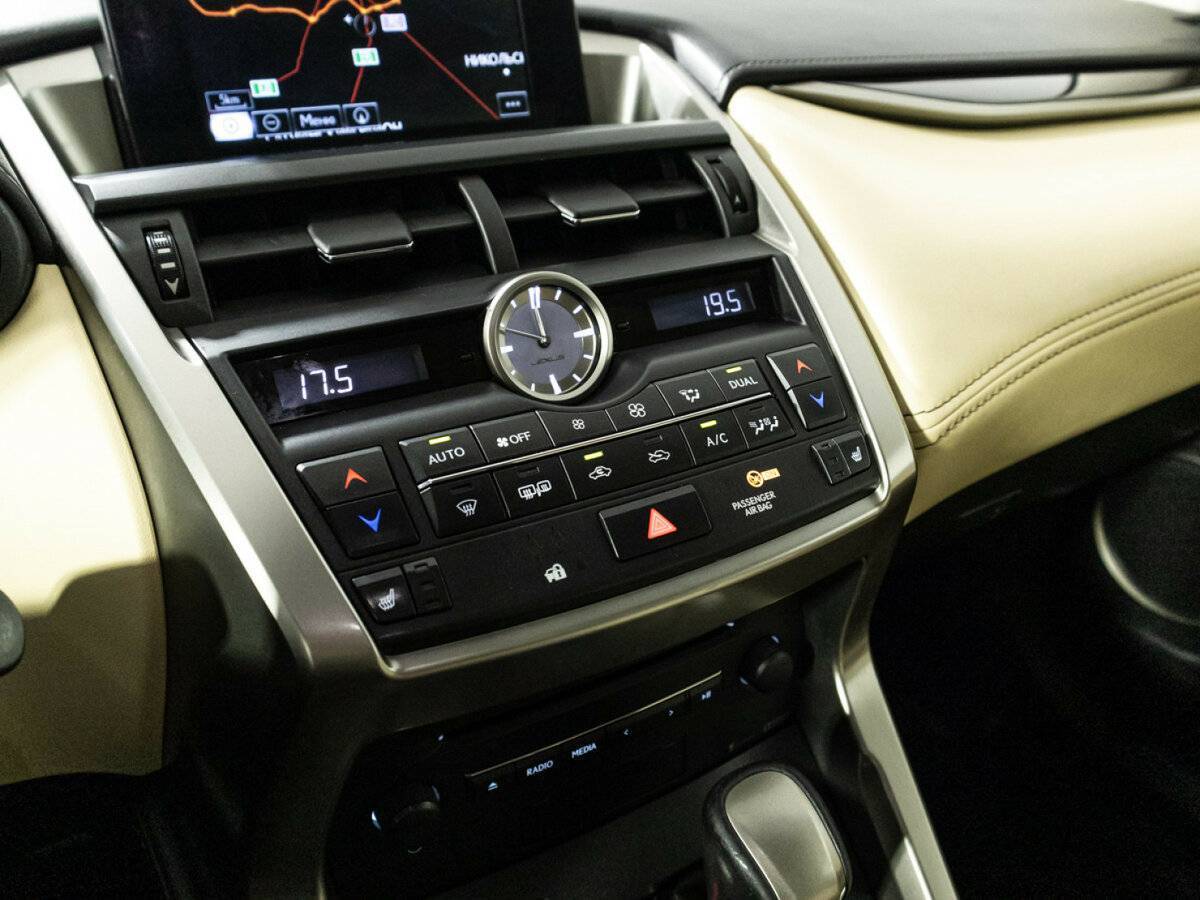 Lexus NX б/у, 2015, Вариатор. Фото: #20