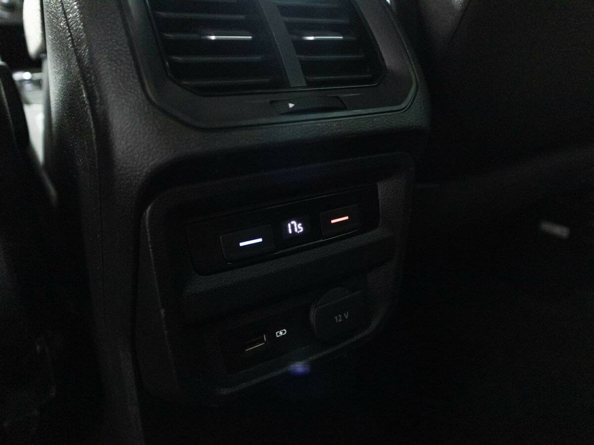 Volkswagen Tiguan б/у, 2019, Роботизированная. Фото: #21