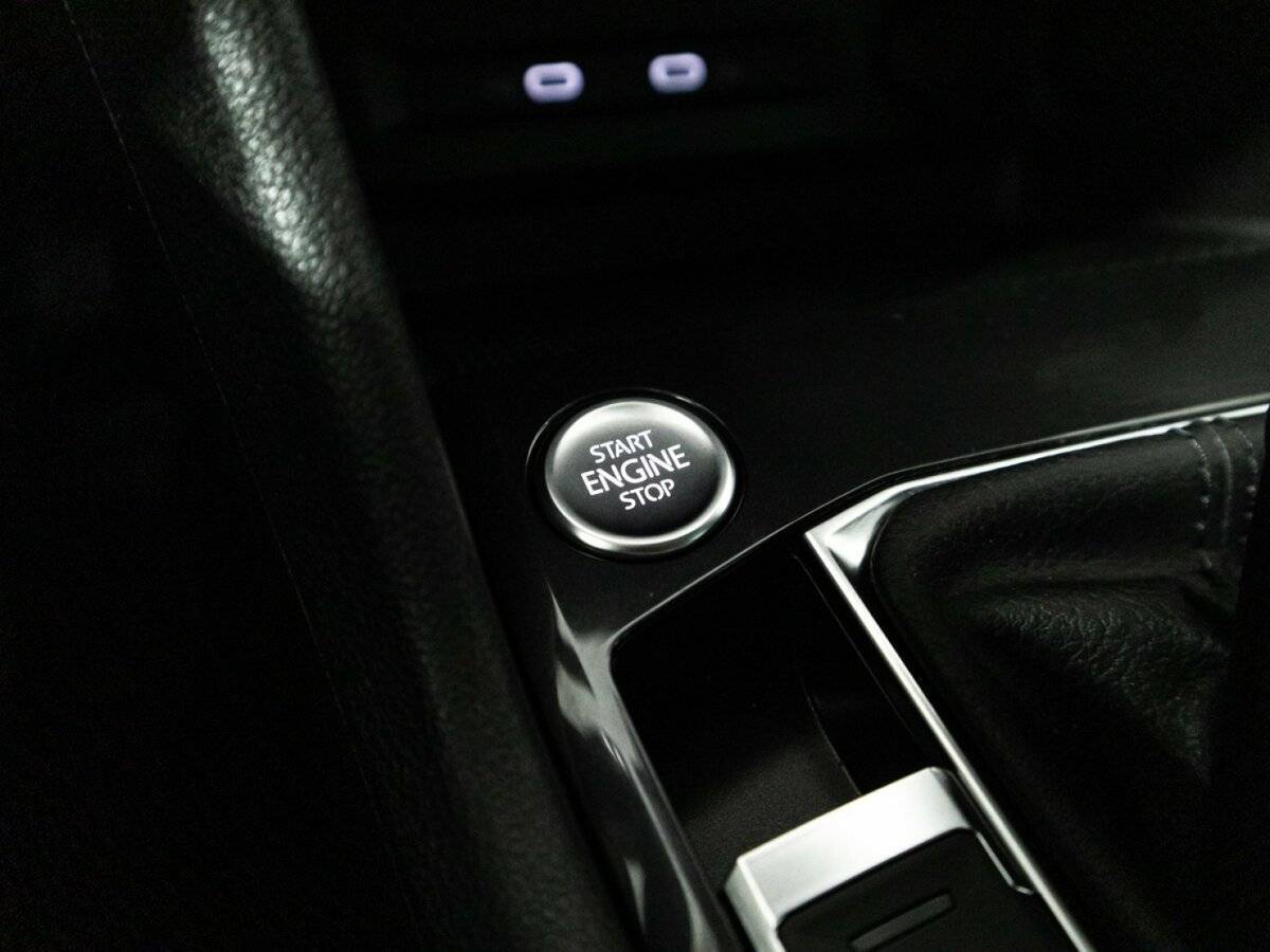 Volkswagen Tiguan б/у, 2021, Роботизированная. Фото: #21