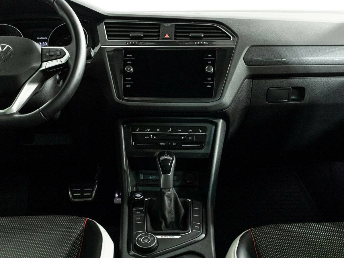 Volkswagen Tiguan б/у, 2022, Роботизированная. Фото: #13