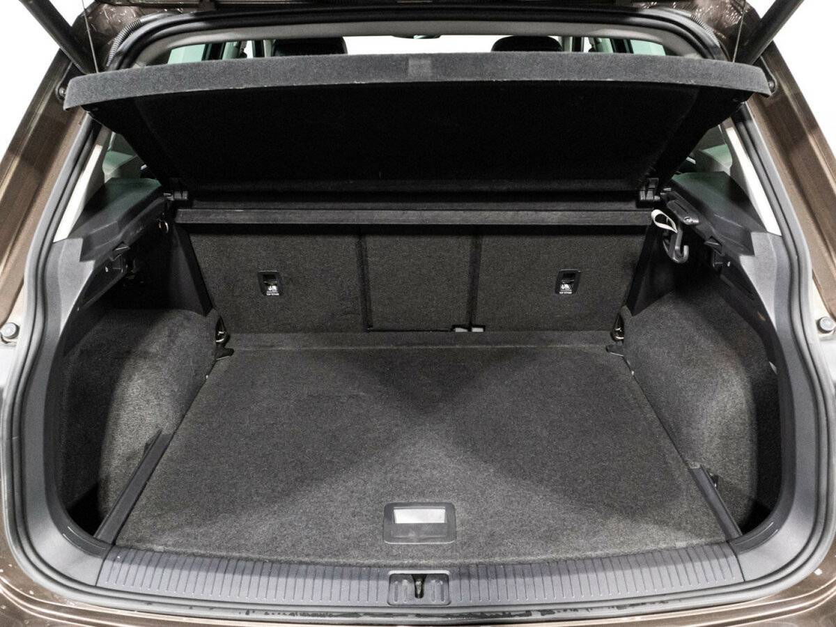 Volkswagen Tiguan б/у, 2017, Роботизированная. Фото: #14