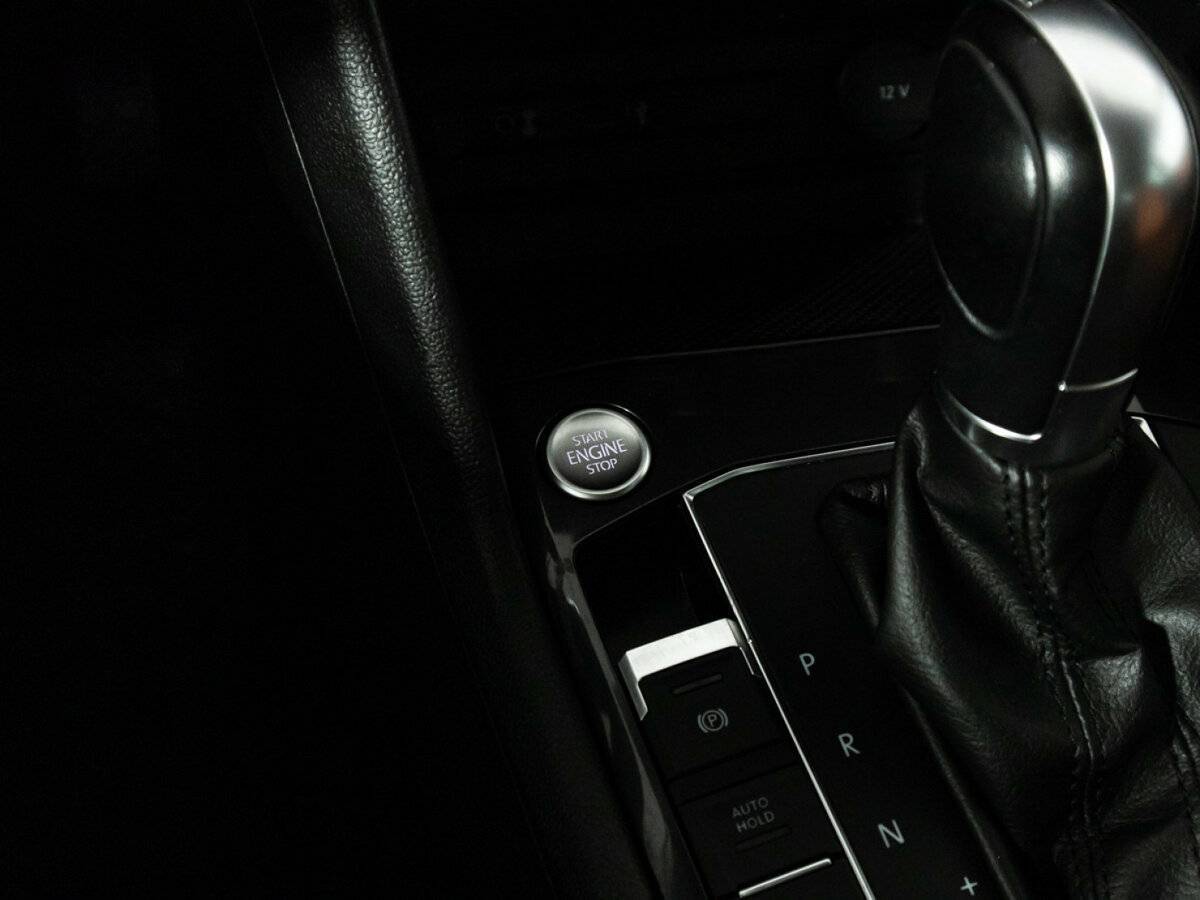 Volkswagen Tiguan б/у, 2017, Роботизированная. Фото: #23