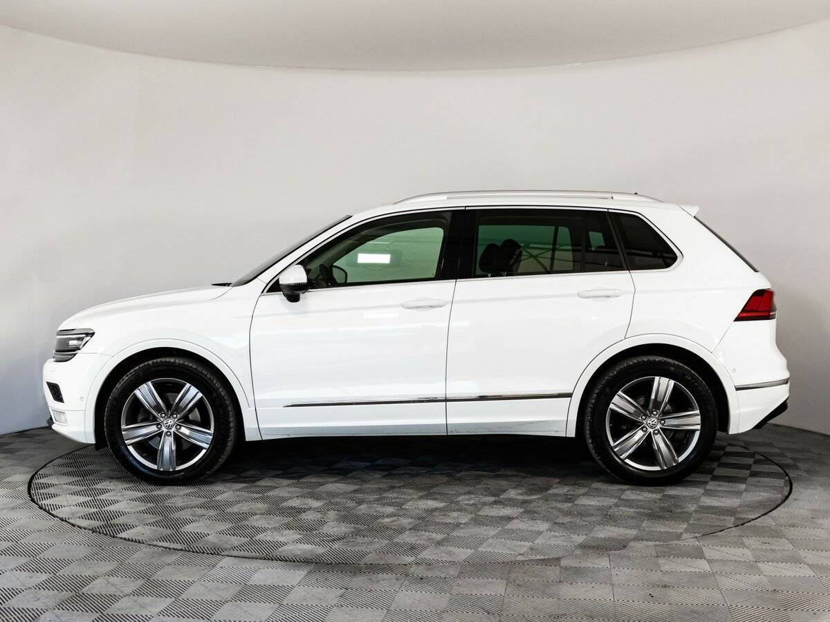 Volkswagen Tiguan б/у, 2017, Роботизированная. Фото: #9