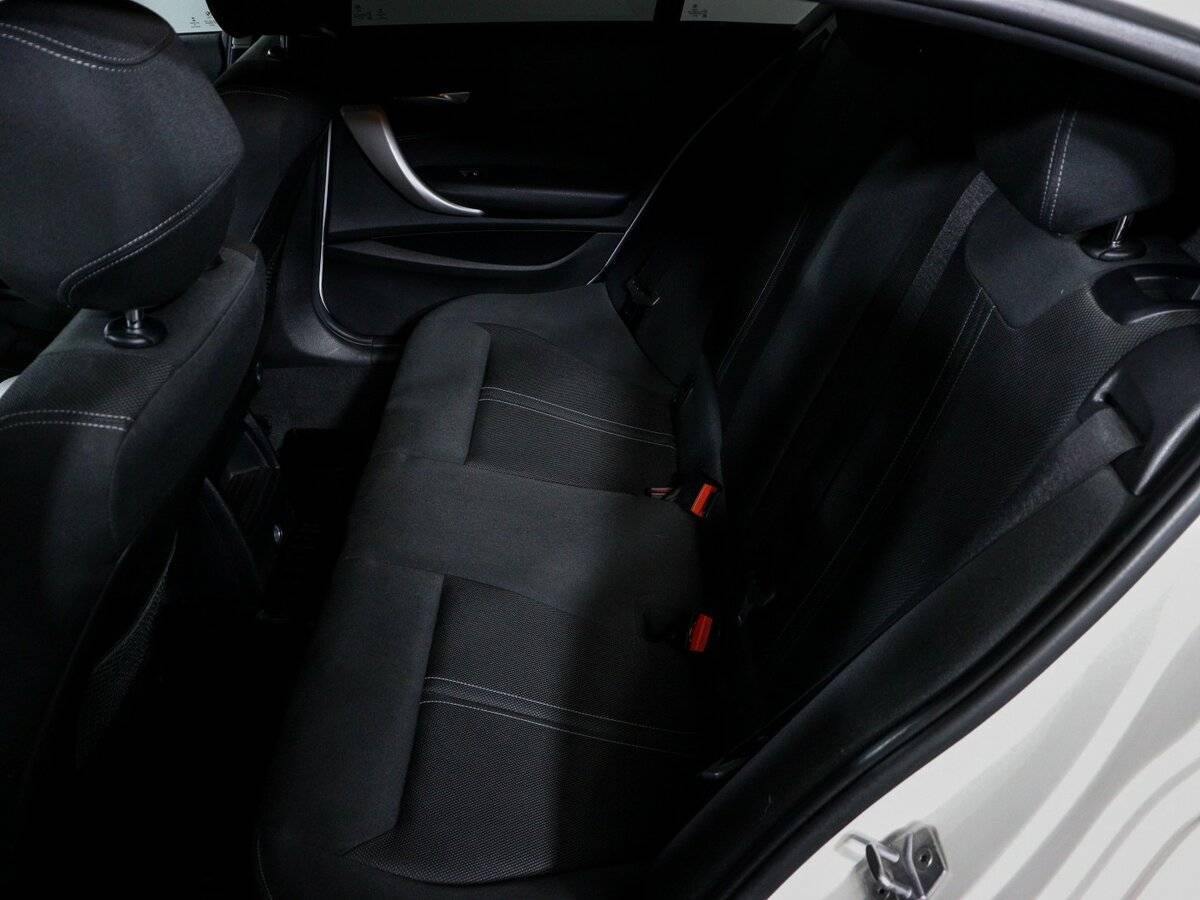 BMW 1 серии б/у, 2017, Автоматическая. Фото: #9