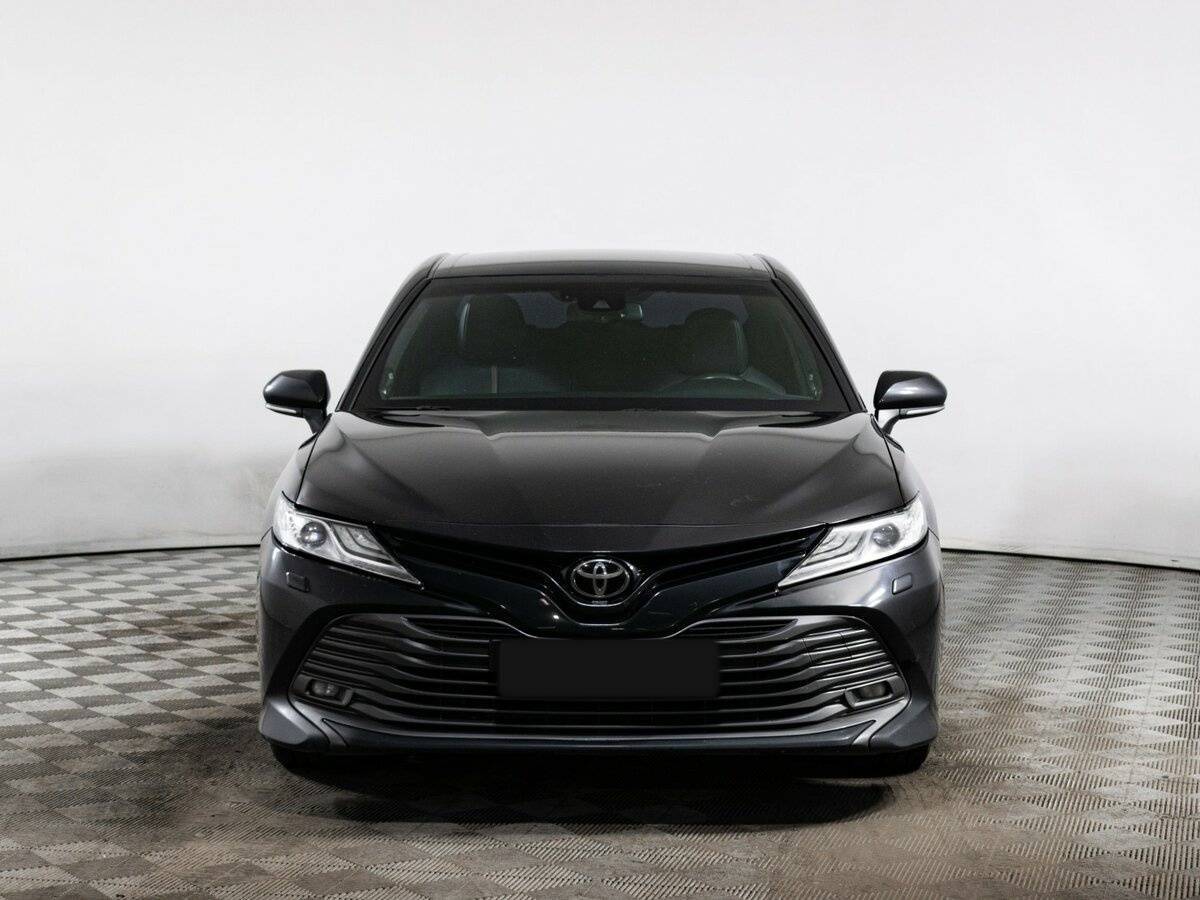 Toyota Camry б/у, 2020, Автоматическая. Фото: #1