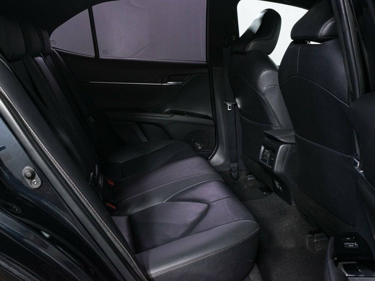 Toyota Camry б/у, 2020, Автоматическая. Фото: #11