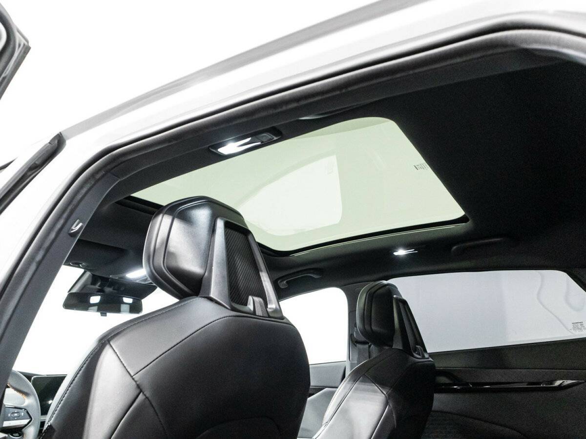 Changan UNI-V б/у, 2023, Роботизированная. Фото: #16