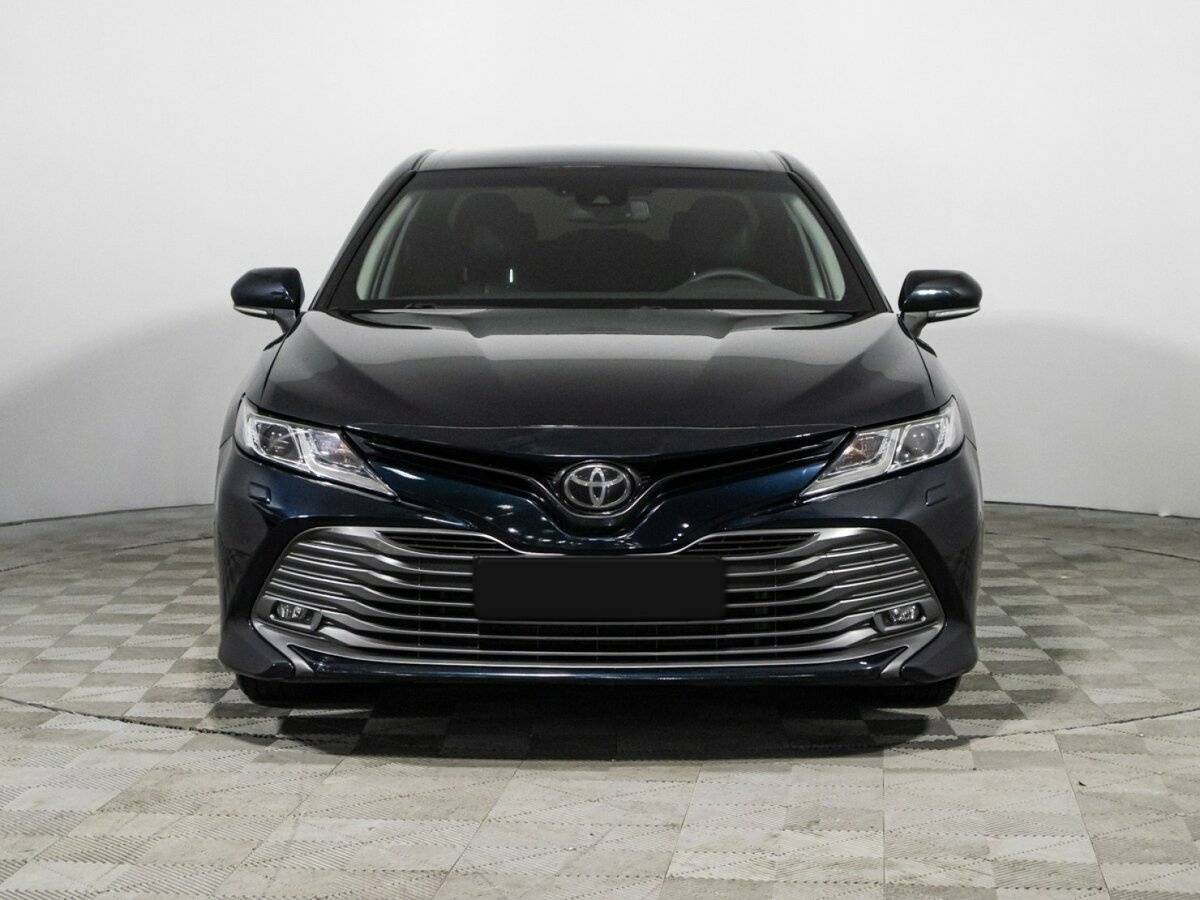 Toyota Camry б/у, 2019, Автоматическая. Фото: #1