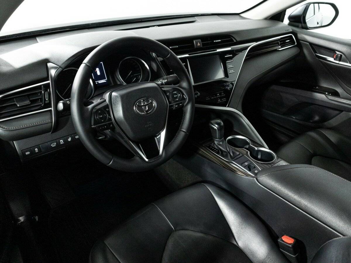 Toyota Camry б/у, 2019, Автоматическая. Фото: #10