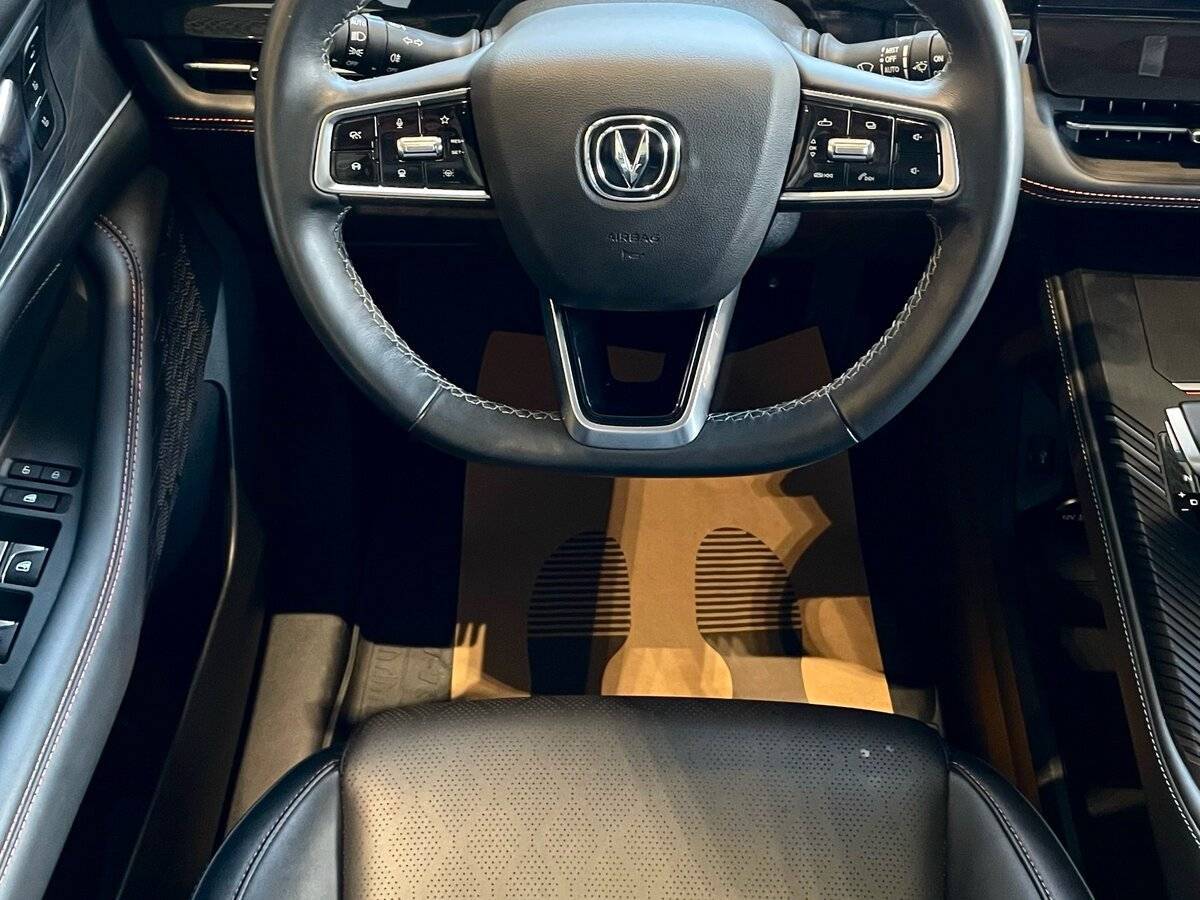 Changan UNI-K б/у, 2022, Автоматическая. Фото: #9