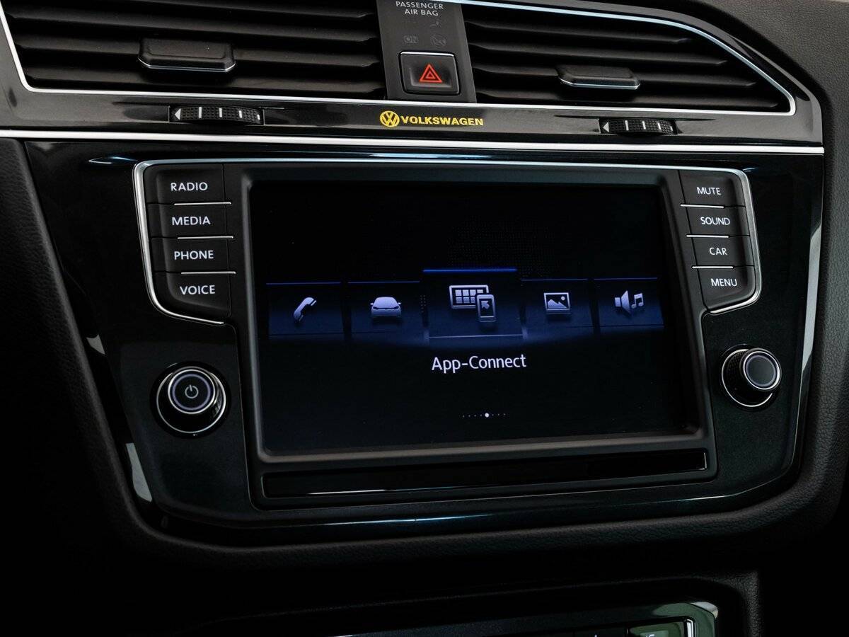 Volkswagen Tiguan б/у, 2017, Роботизированная. Фото: #15