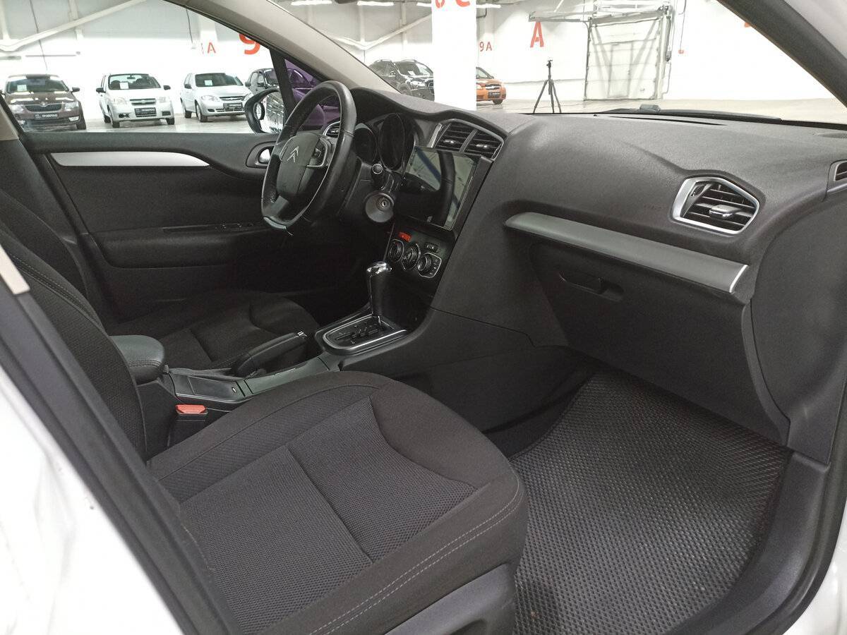 Citroen C4 б/у, 2013, Автоматическая. Фото: #10