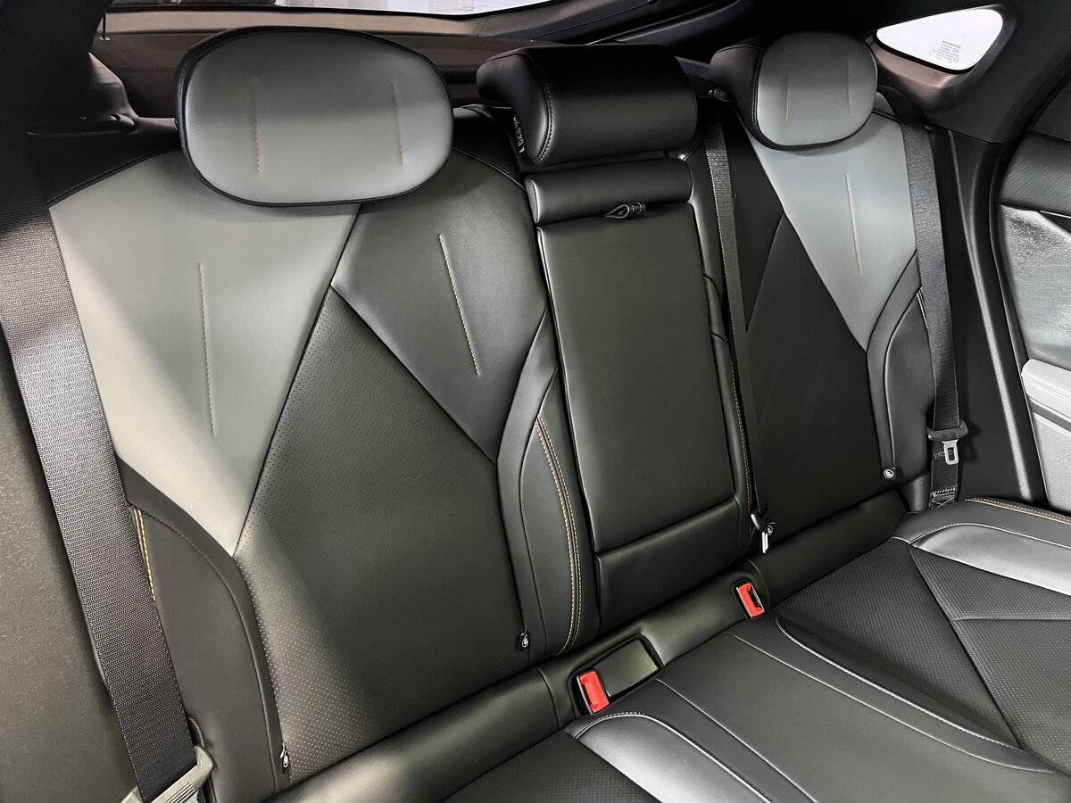 Changan UNI-V б/у, 2023, Роботизированная. Фото: #11