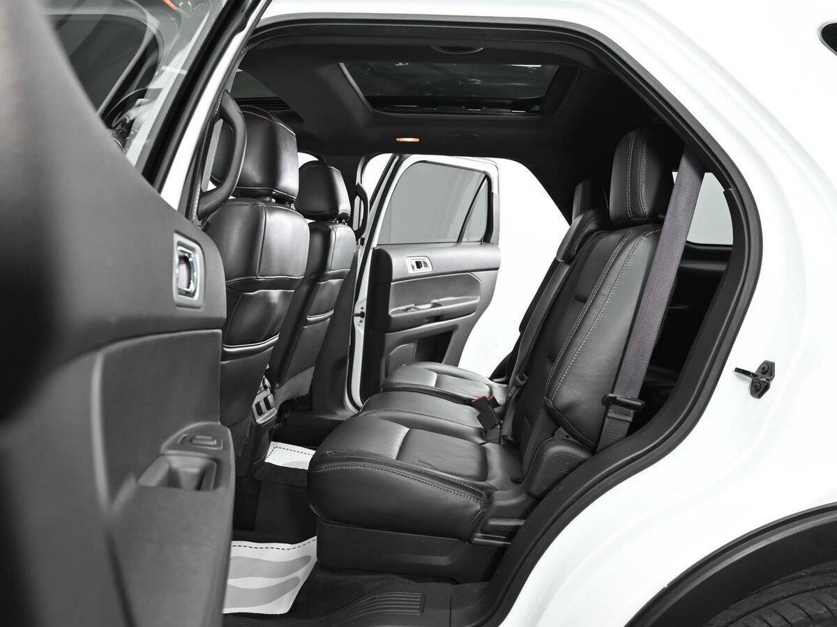 Ford Explorer б/у, 2013, Автоматическая. Фото: #13