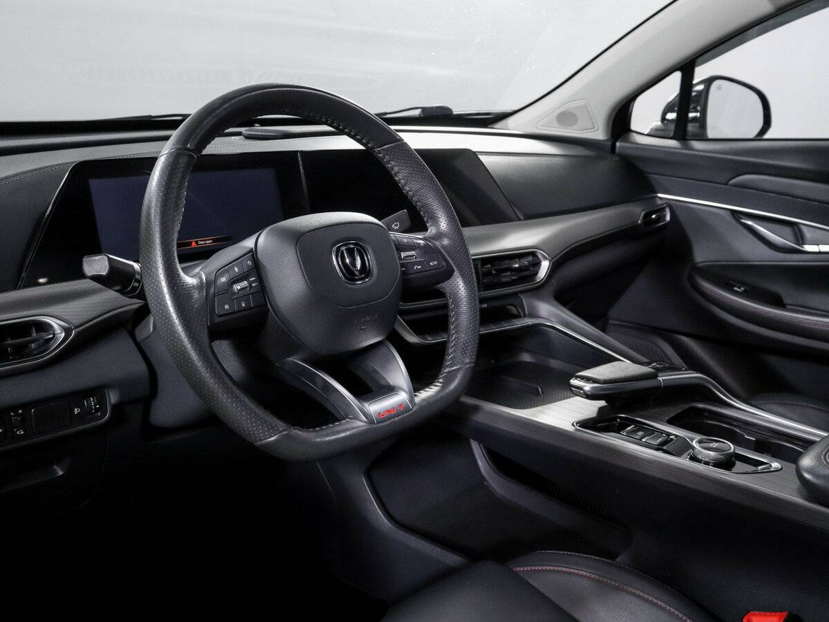 Changan UNI-T б/у, 2023, Роботизированная. Фото: #10