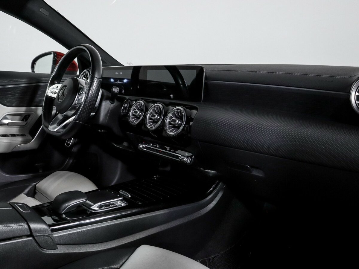 Mercedes-Benz CLA б/у, 2019, Роботизированная. Фото: #6