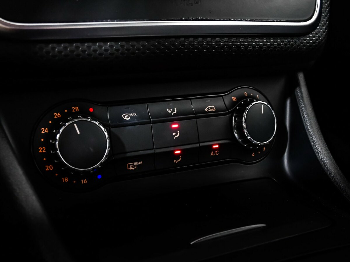 Mercedes-Benz A-Класс б/у, 2013, Роботизированная. Фото: #13