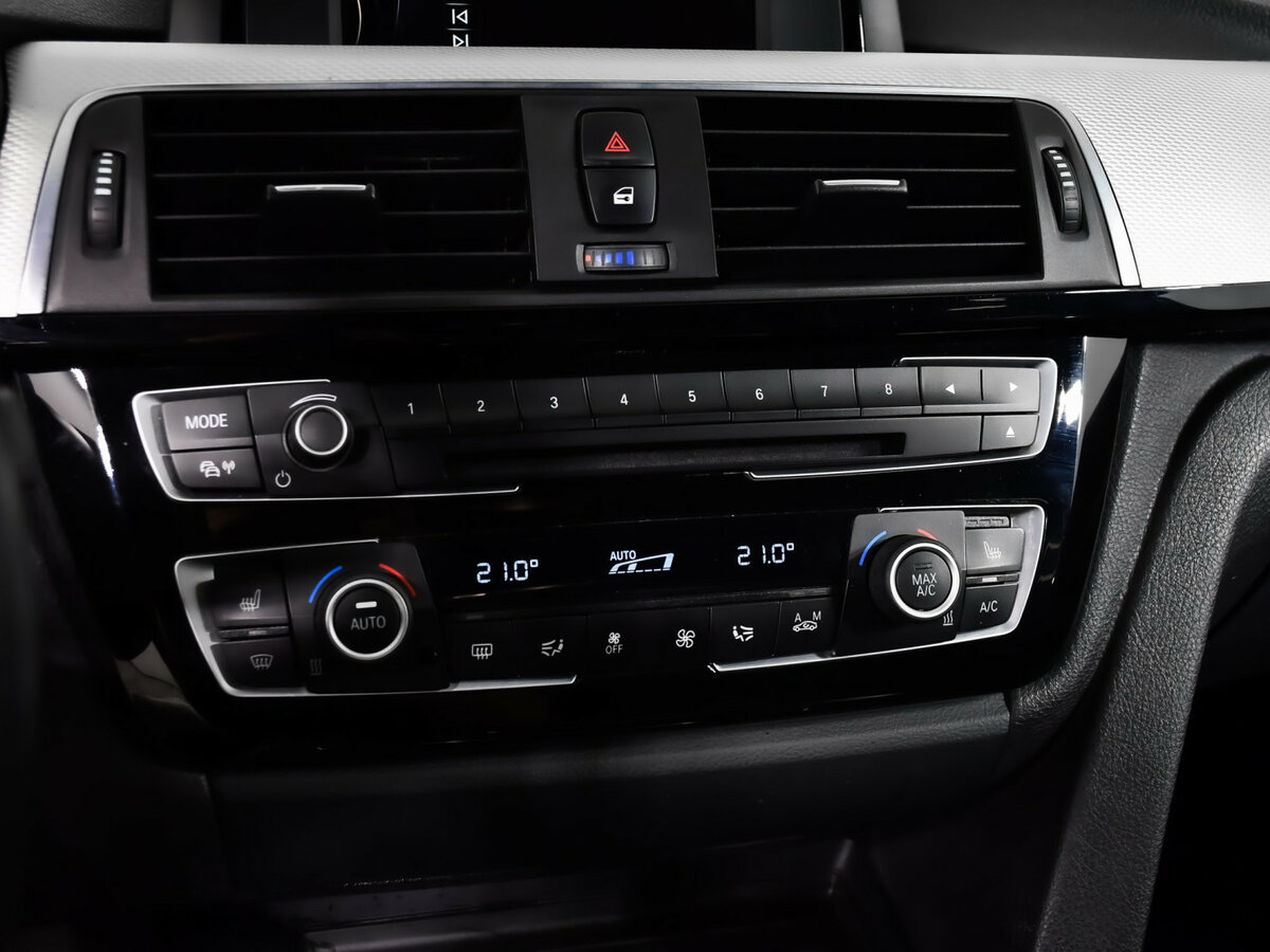 BMW 3 серии б/у, 2016, Автоматическая. Фото: #14