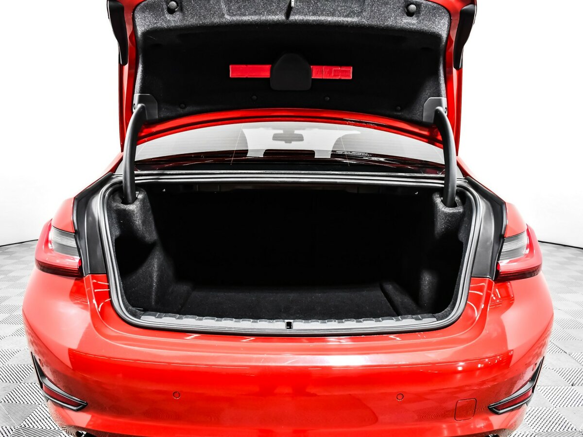 BMW 3 серии б/у, 2019, Автоматическая. Фото: #11