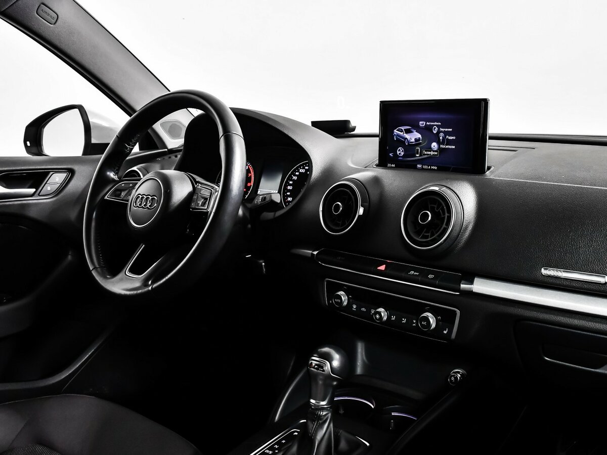 Audi A3 б/у, 2019, Роботизированная. Фото: #8