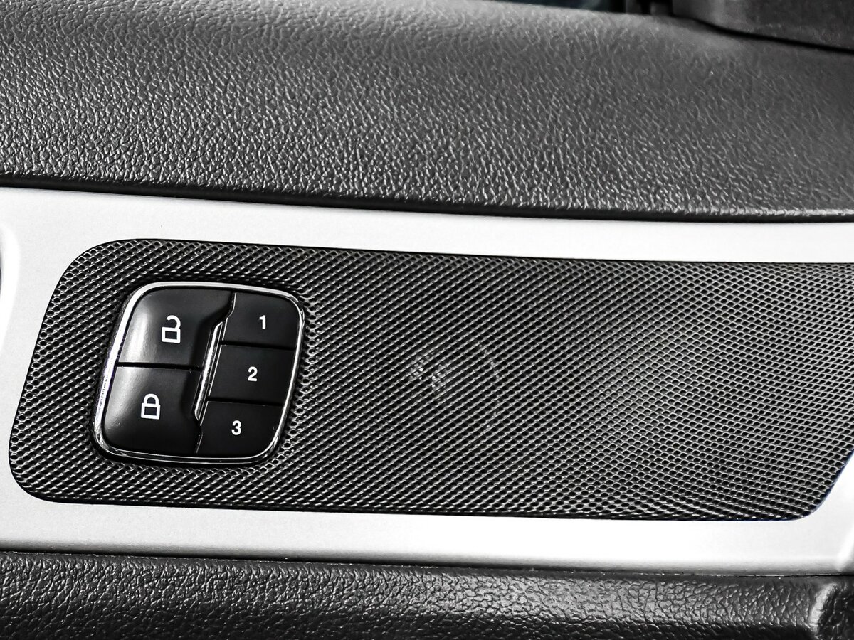 Ford Explorer б/у, 2013, Автоматическая. Фото: #15