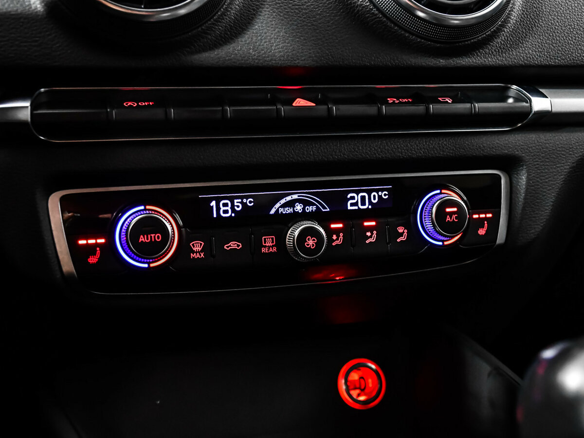 Audi A3 б/у, 2015, Роботизированная. Фото: #13