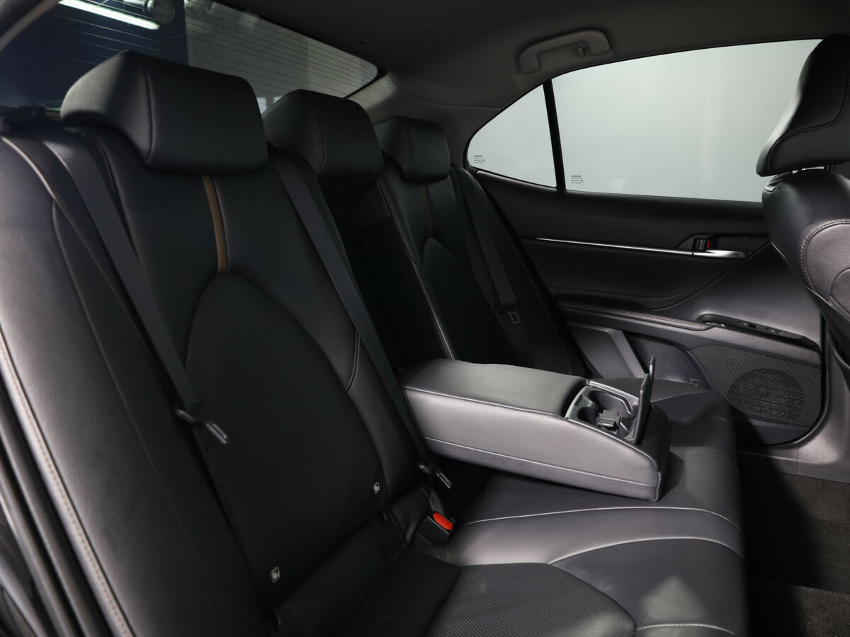 Toyota Camry б/у, 2021, Автоматическая. Фото: #10