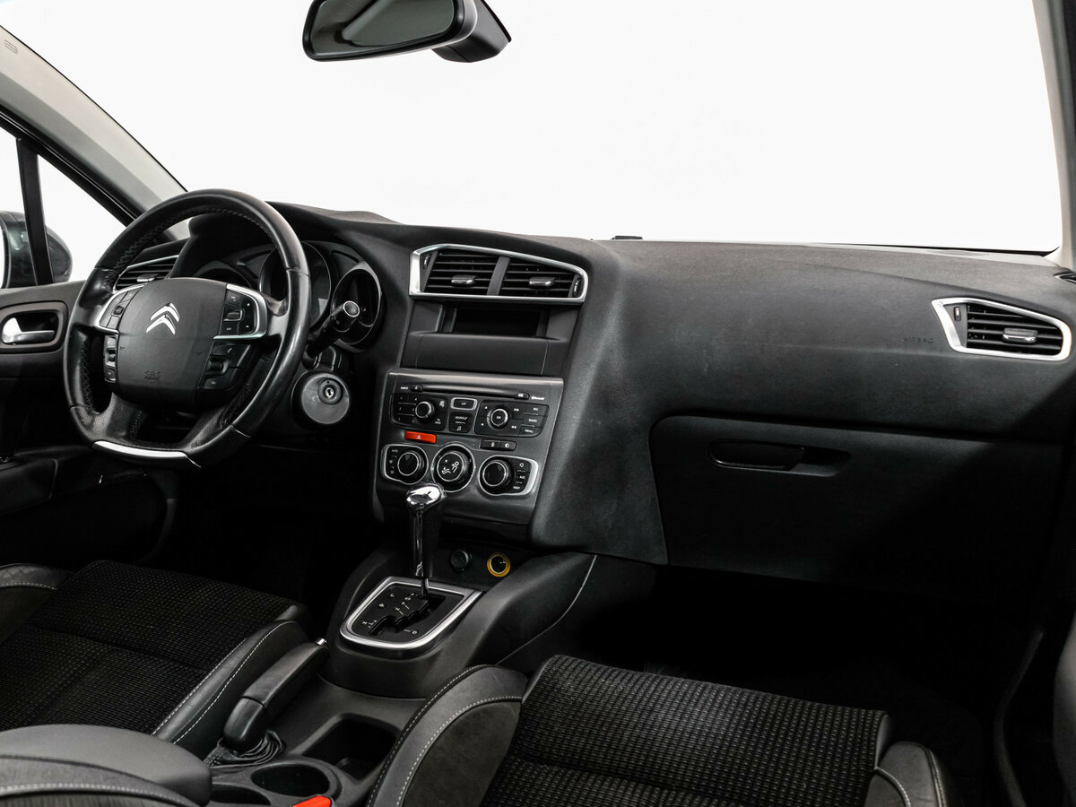 Citroen C4 б/у, 2012, Автоматическая. Фото: #6
