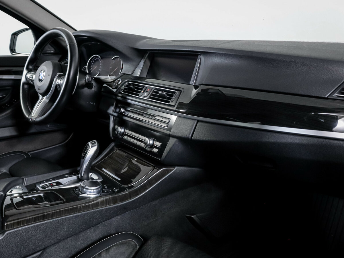 BMW 5 серии б/у, 2016, Автоматическая. Фото: #6