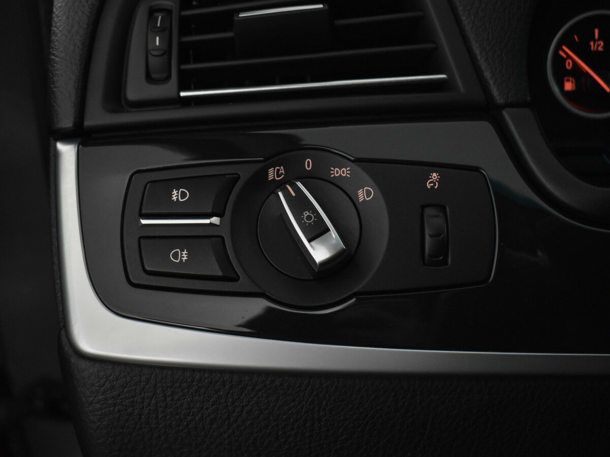 BMW 5 серии б/у, 2013, Автоматическая. Фото: #13