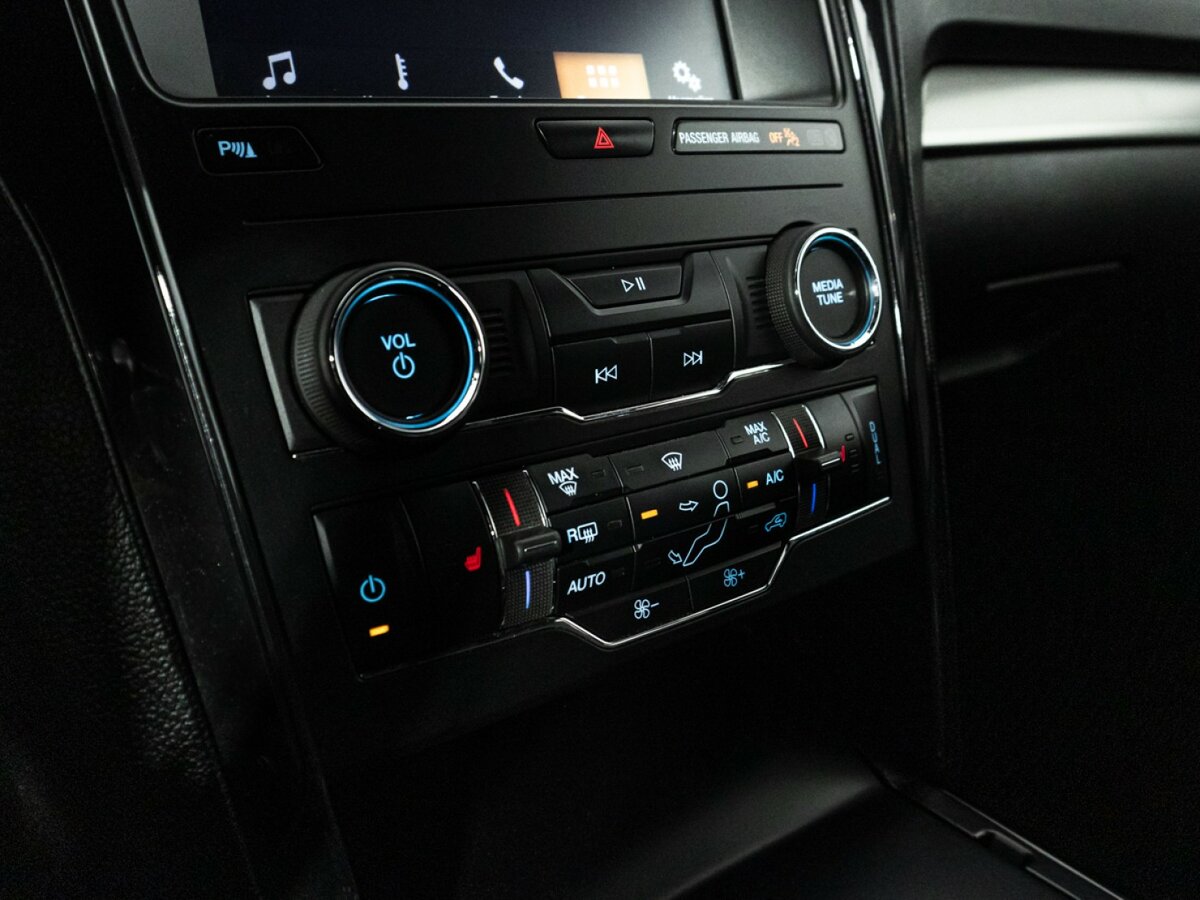 Ford Explorer б/у, 2019, Автоматическая. Фото: #12