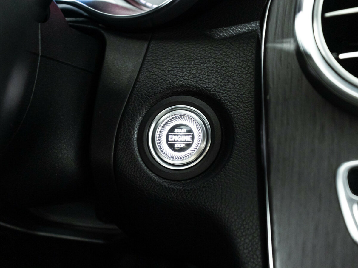 Mercedes-Benz C-Класс б/у, 2018, Автоматическая. Фото: #18