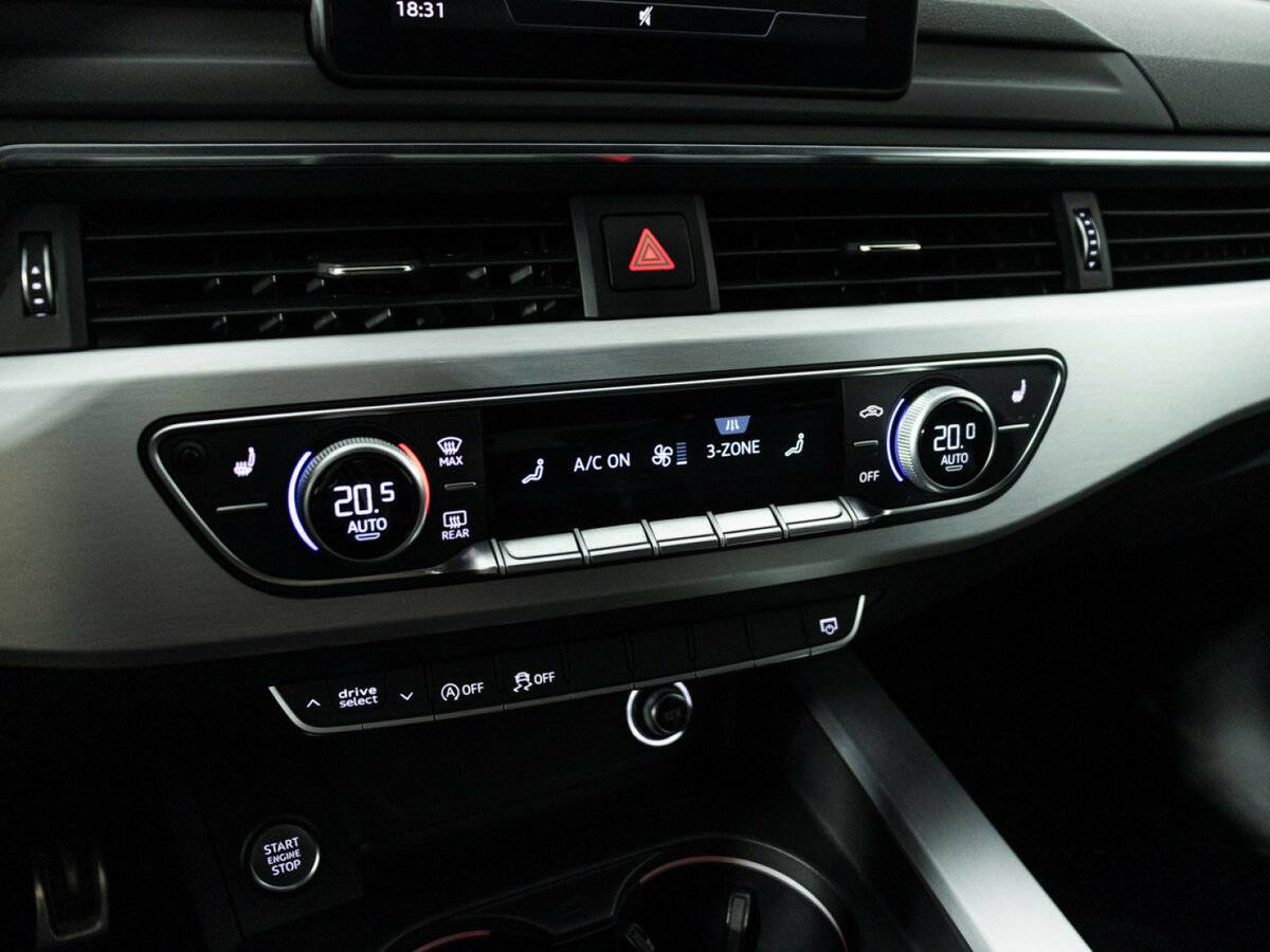 Audi A4 б/у, 2016, Роботизированная. Фото: #14