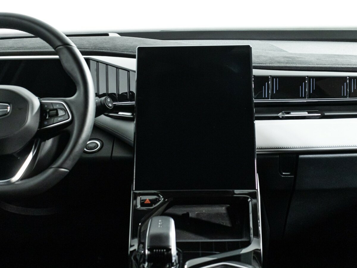 Geely Atlas б/у, 2024, Автоматическая. Фото: #13